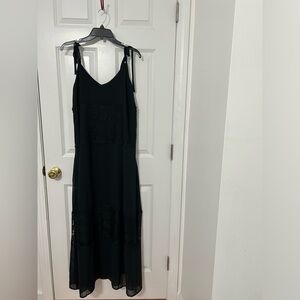 Forever 21 black long dress with lace detail